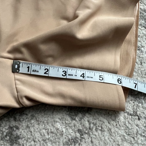 Miraclesuit Shape Away Extra Firm High-Waist Thigh Slimmer 2919 Warm Beige XL - Picture 5 of 7